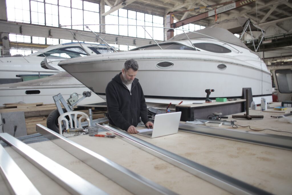 Fractional CFO for Boat Builders: WIP, Deposits and Delivery Timing