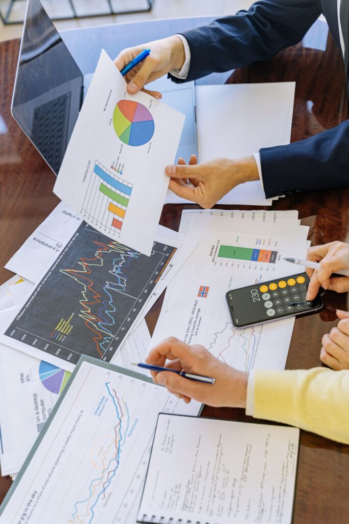How CFOs Optimize the Business Model: Aligning the Whole Company Behind a Few Key Wins